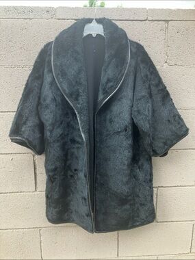 Women's Black Faux Fur Short Cape Coat - Elegant Shawl Collar